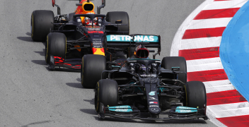 Сезон 2021 Формулы-1: «Мерседес» и Хэмилтон укрепили свои позиции в букмекерских конторах