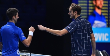 Итоговый чемпионат ATP: БК ждут финал Джокович-Медведев