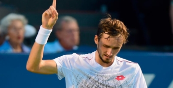 Макдональд — Медведев: анализ и прогноз на 15 февраля 2021