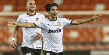 «Валенсия» – «Кадис»: прогноз на матч 17-го тура Примеры 04.01 «Валенсия» – «Кадис»: прогноз на матч 17-го тура Примеры 04.01