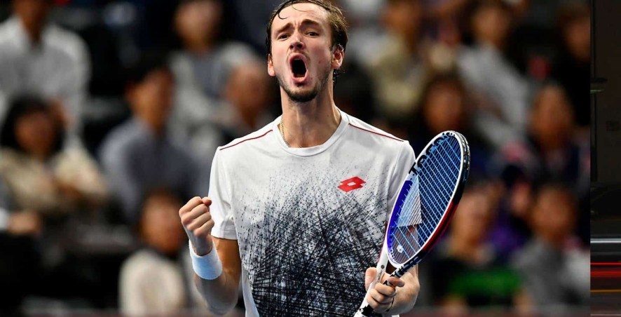 Медведев стал 3-м фаворитом Australian Open