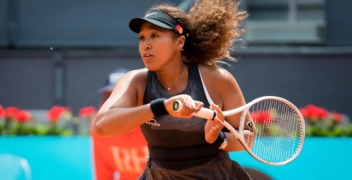 Мухова – Осака прогноз на матч 1/16 финала турнира WTA в Мадриде